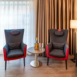Hotel Plaza Premium Center